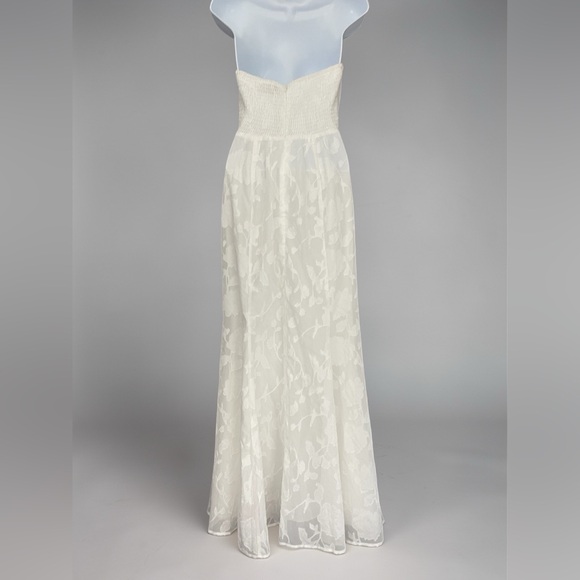HELLO MOLLY EXCLUSIVE
SEA KISSED STRAPLESS MAXI DRESS WHITE - Picture 3 of 10